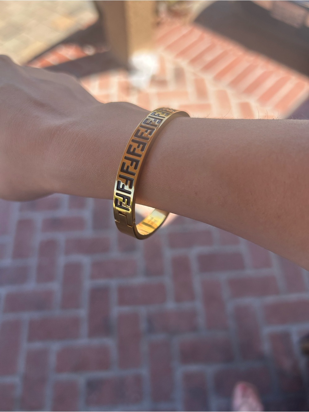 FENDI Forever Cuff Bangle Bracelet (FFXXO15)